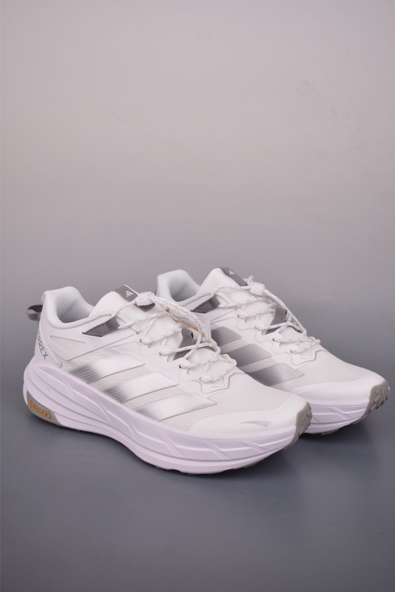 Adidas Terrex Freehiker LT Gore-Tex view