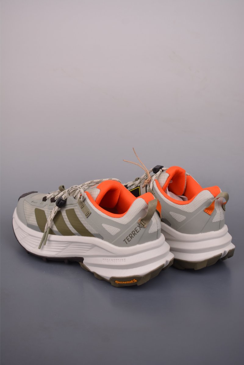 Adidas Terrex Freehiker SL GTX view