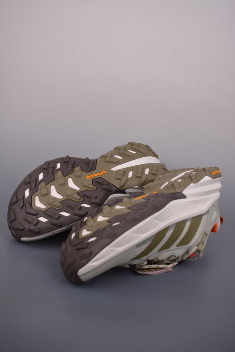 Adidas Terrex Freehiker SL GTX view