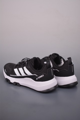 Adidas Terrex Skychaser AX5 view 2