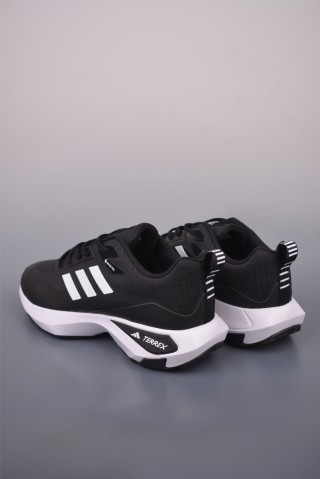 Adidas Terrex view 2