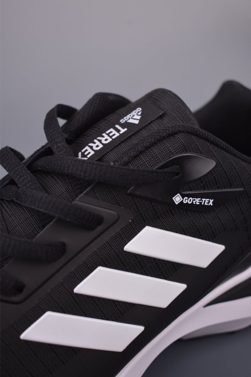 Adidas Terrex view