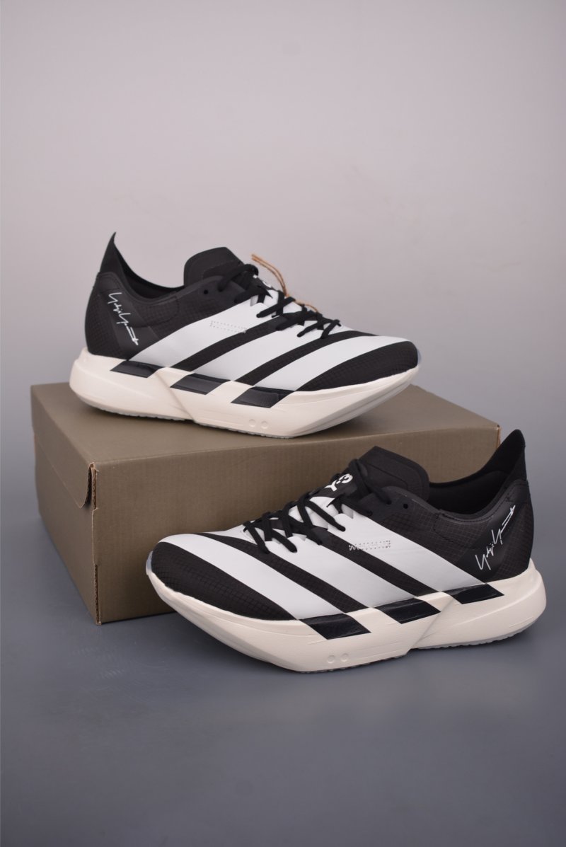 Y-3 Adidas Adios Pro 4M view