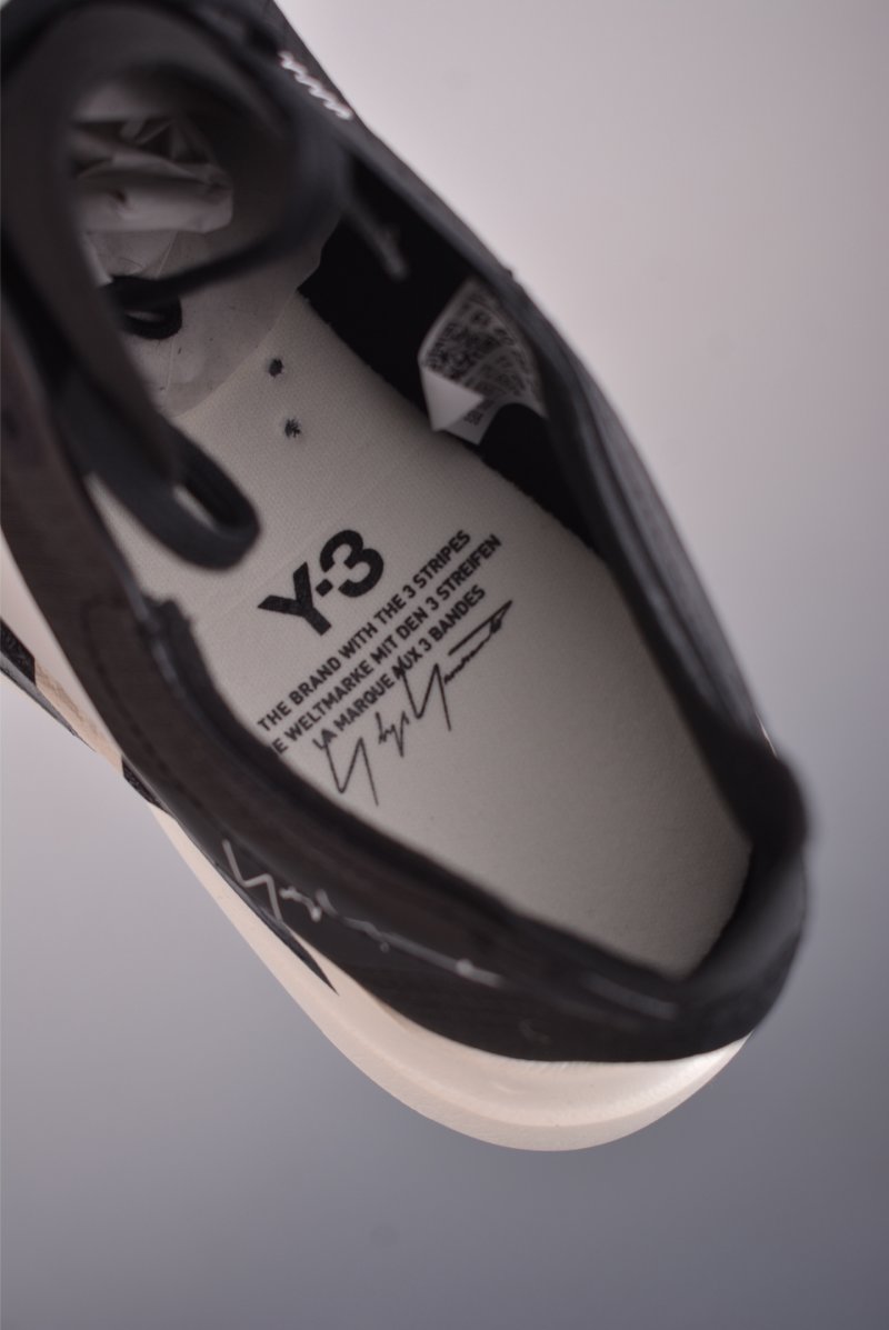 Y-3 Adidas Adios Pro 4M view