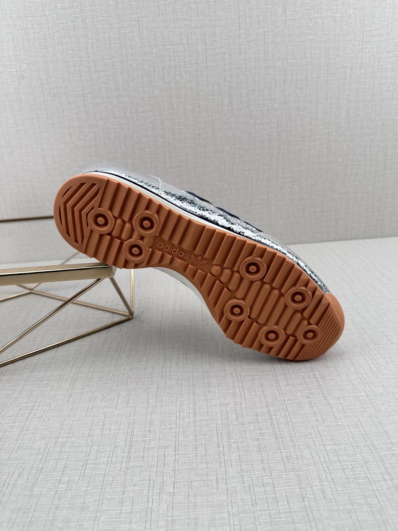Adidas Originals SL 72 view
