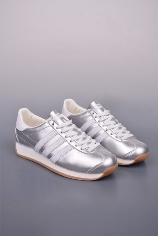 Adidas Originals Country view 1
