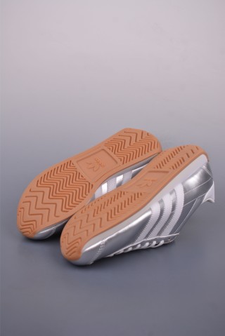 Adidas Originals Country view 3