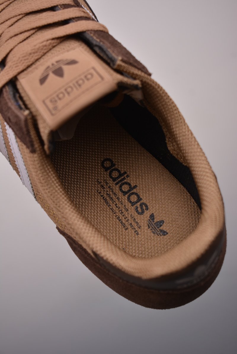 Adidas Originals R71 view