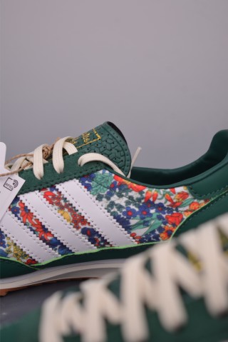 Adidas Originals SL 72 RS view 8