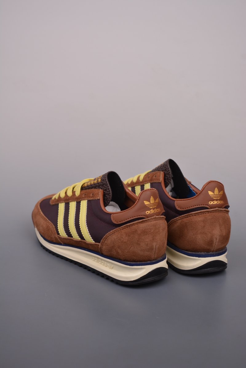 Adidas Originals SL 72 RS view