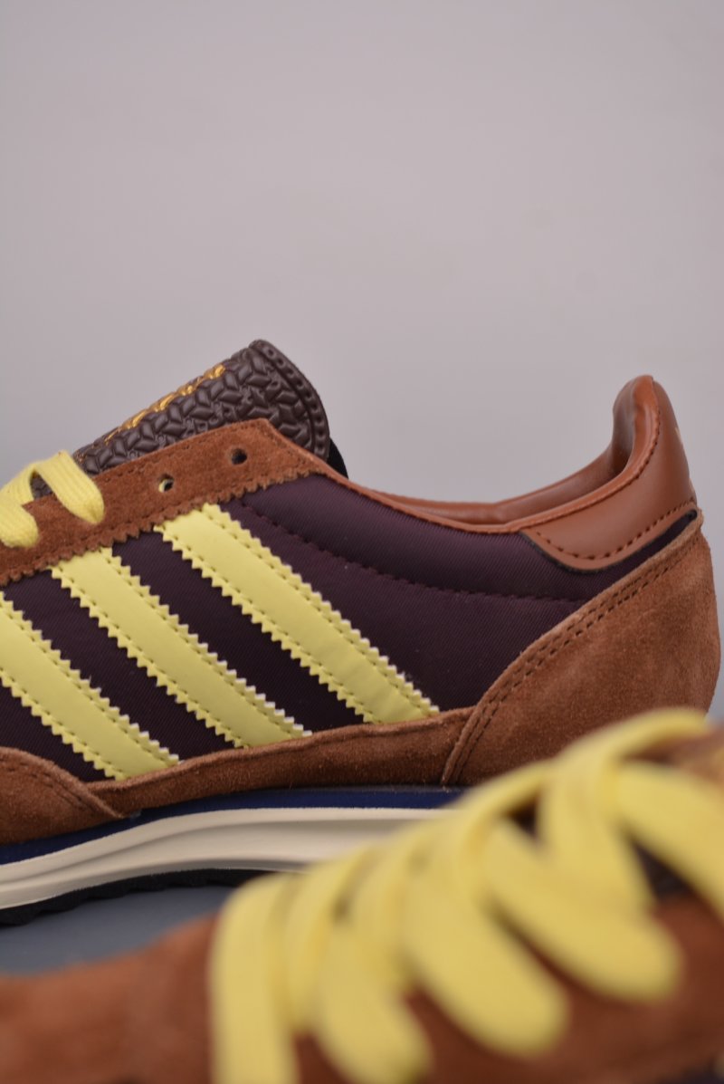 Adidas Originals SL 72 RS view