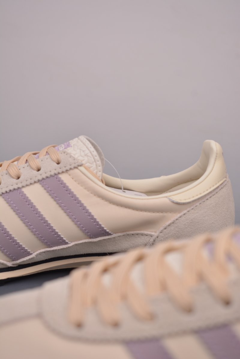 Adidas Originals SL 72 RS view