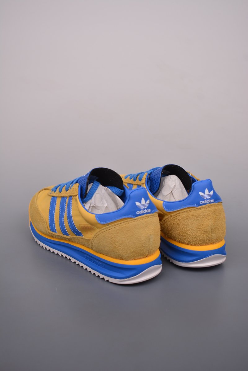Adidas Originals SL 72 RS view