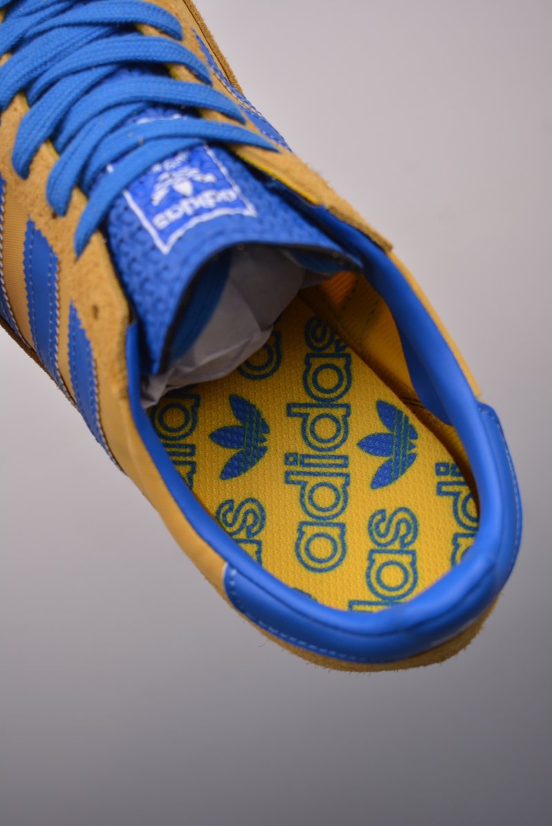 Adidas Originals SL 72 RS view