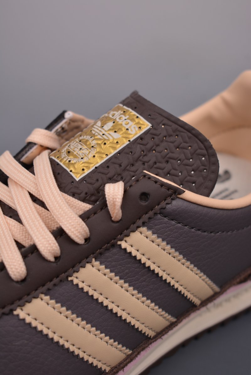 Adidas Originals SL 72 RS view
