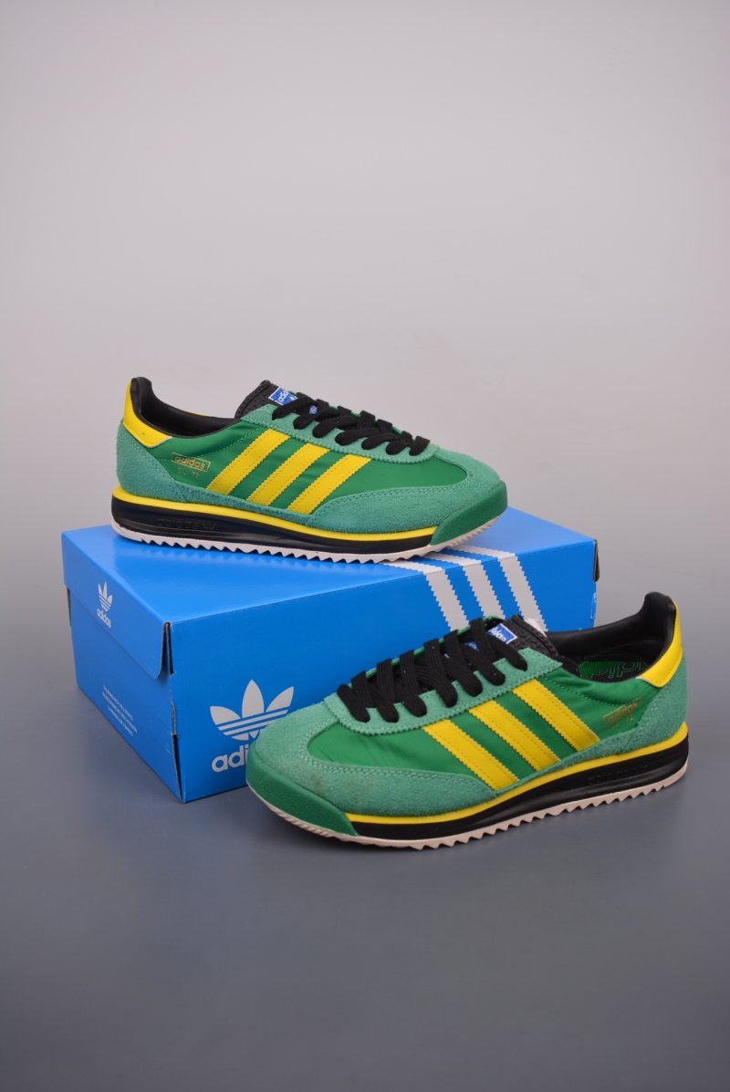 Adidas Originals SL 72 RS view