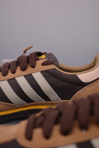 Adidas Originals SL 72 RS view 8