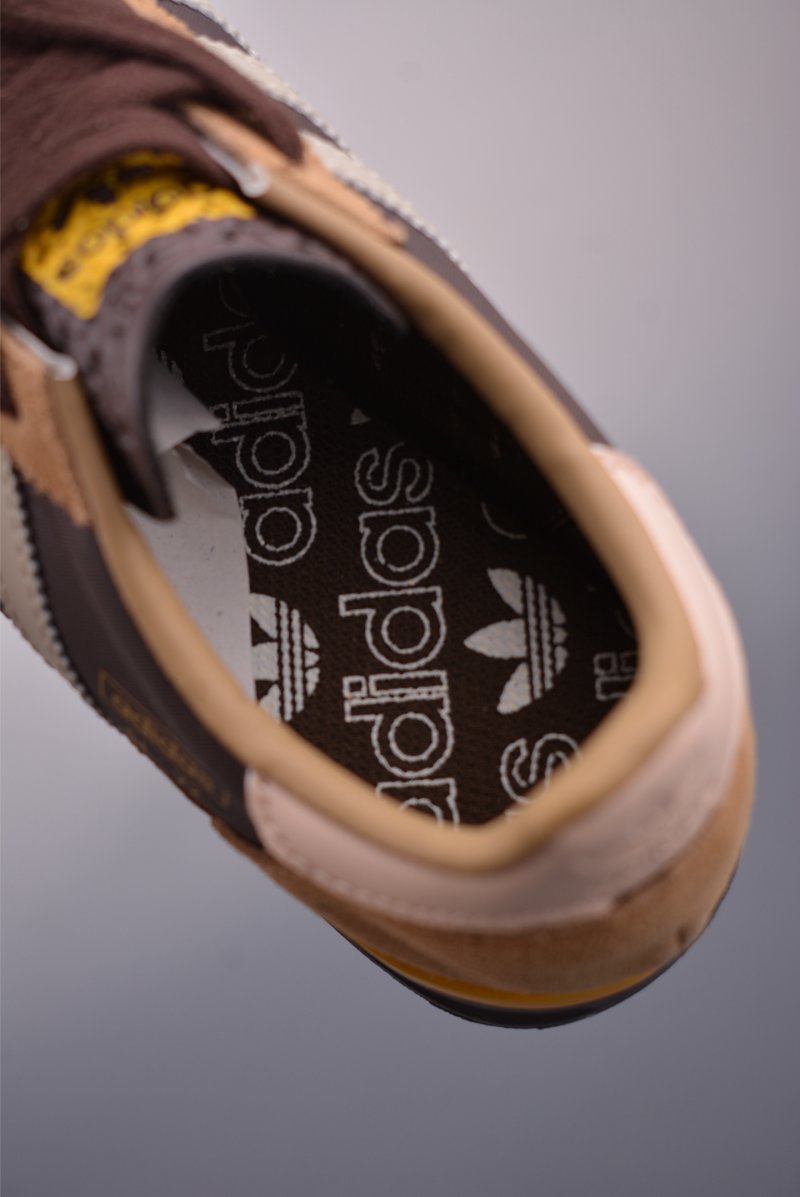 Adidas Originals SL 72 RS view