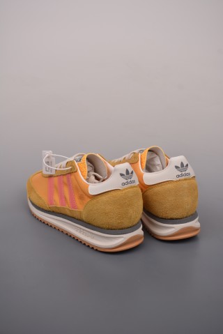 Adidas Originals SL 72 RS view 2