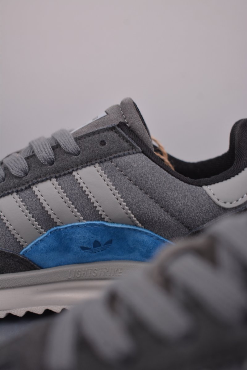 Adidas Originals SL 72 RS view