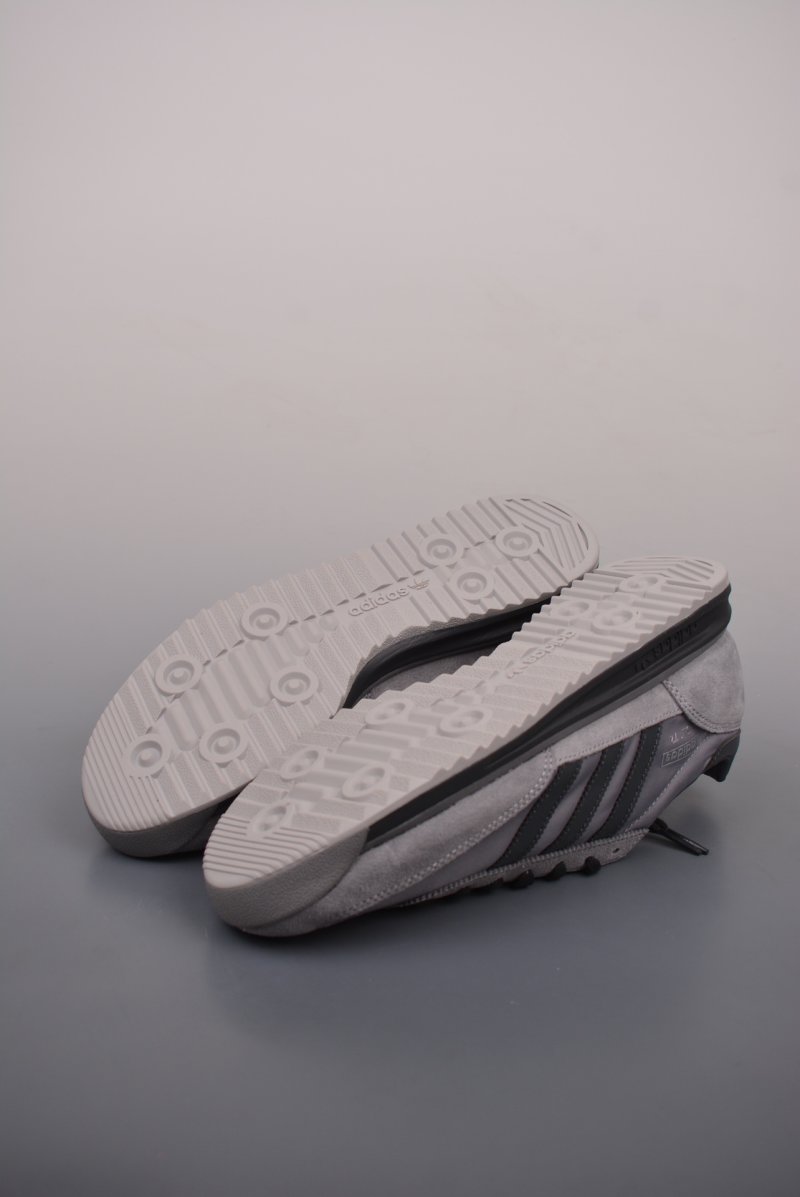 Adidas Originals SL 72 RS view