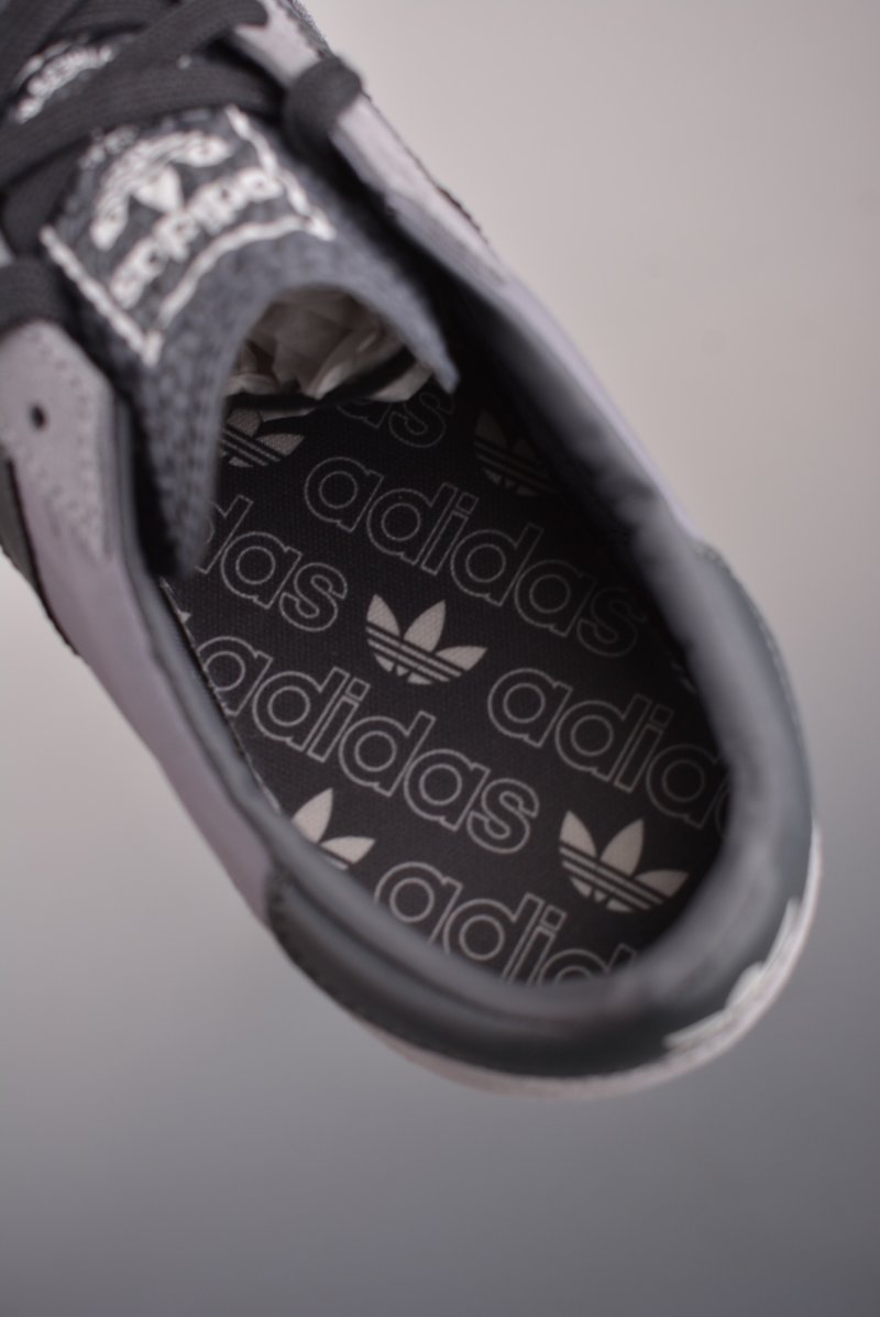 Adidas Originals SL 72 RS view