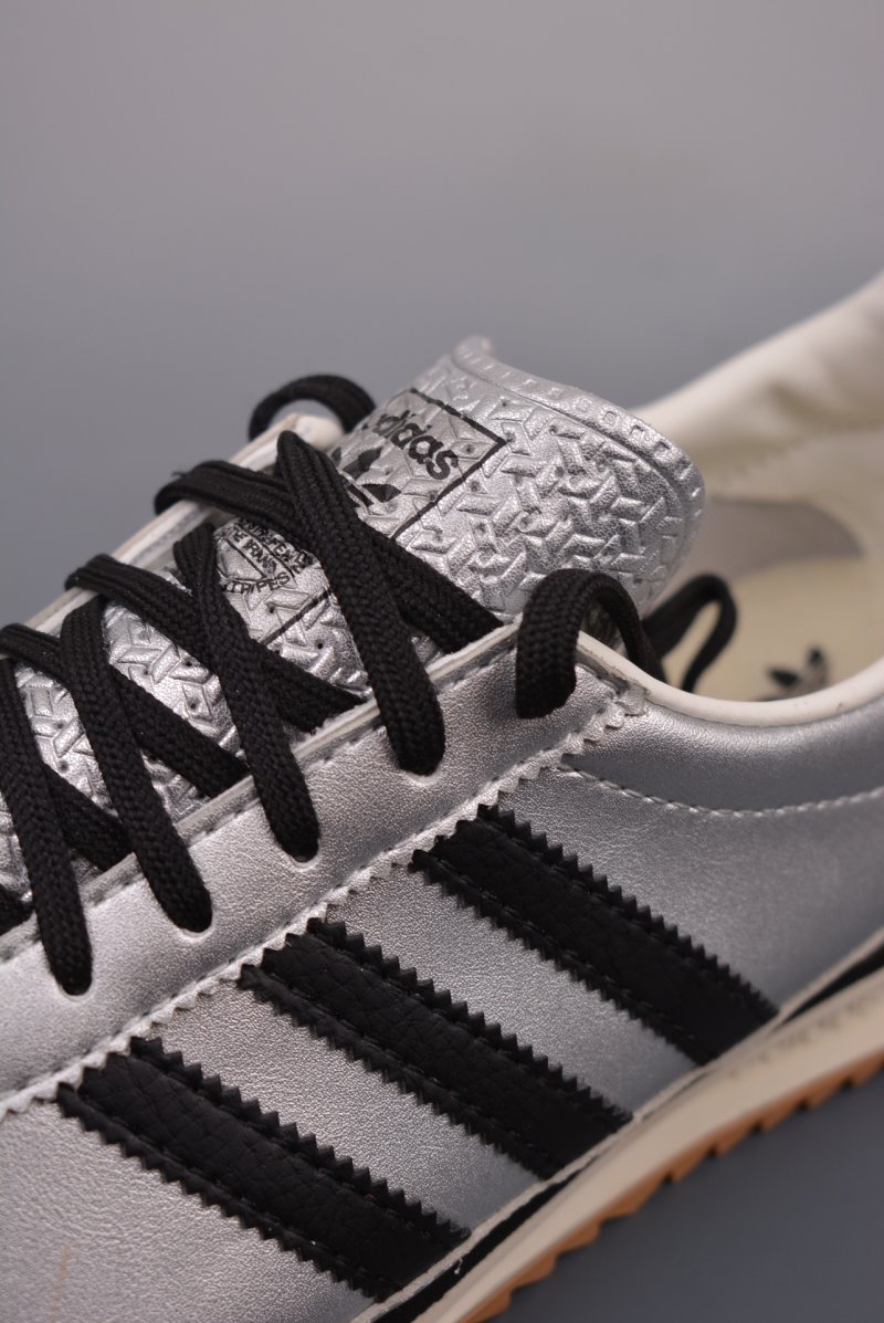 Adidas Originals SL 72 RS view