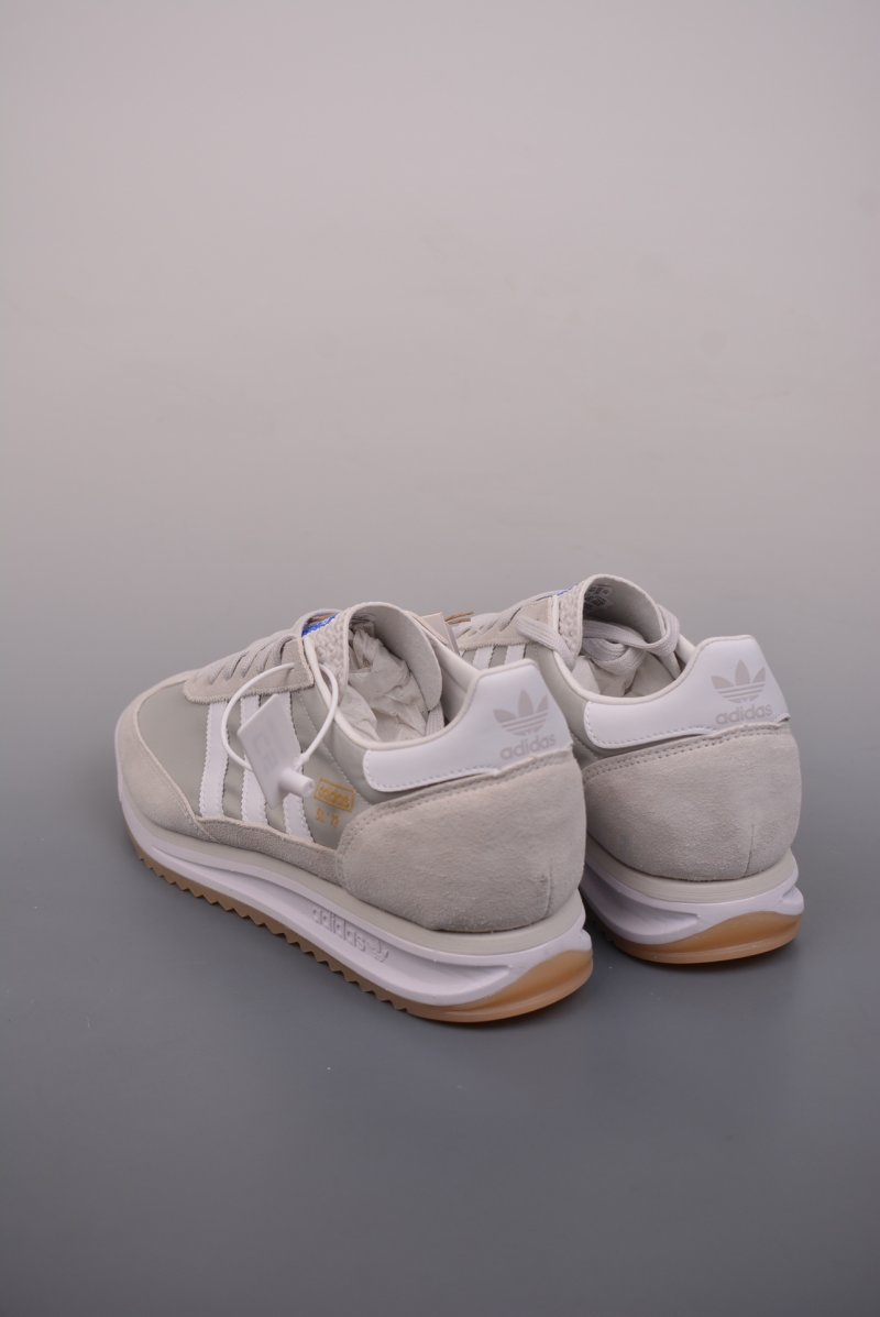 Adidas Originals SL 72 RS view