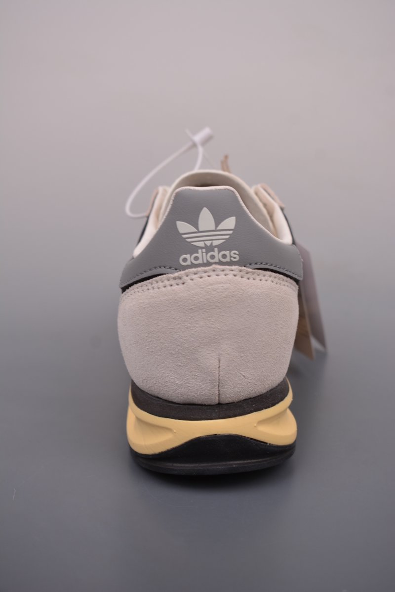 Adidas SL 72 RS view