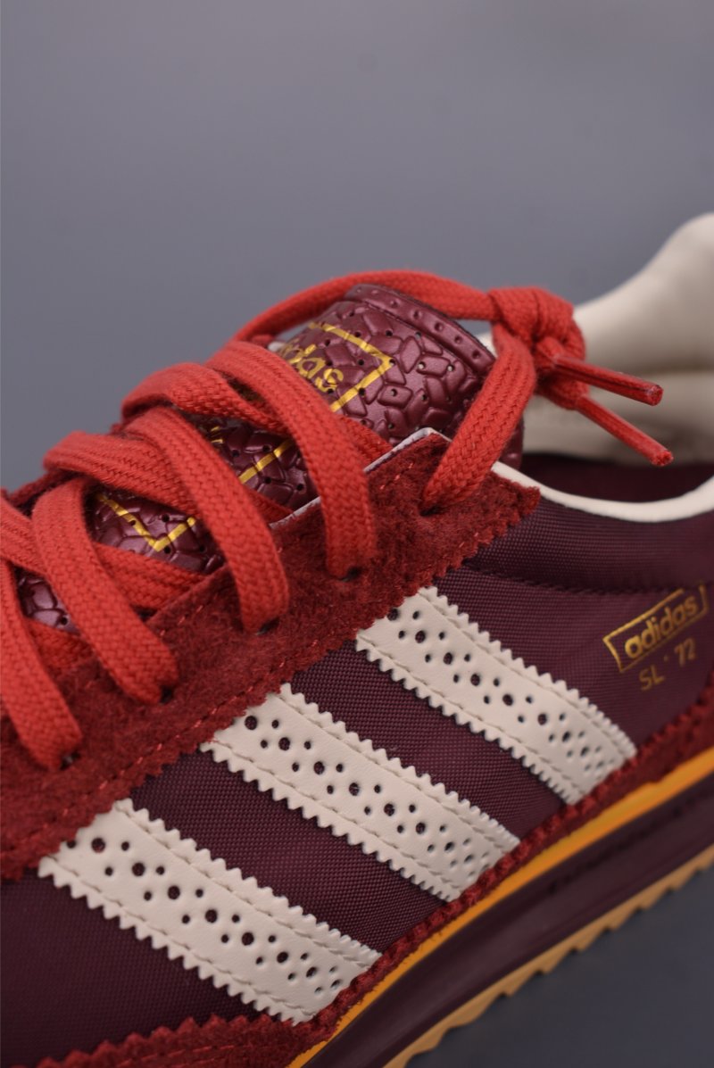 Adidas SL 72 RS view
