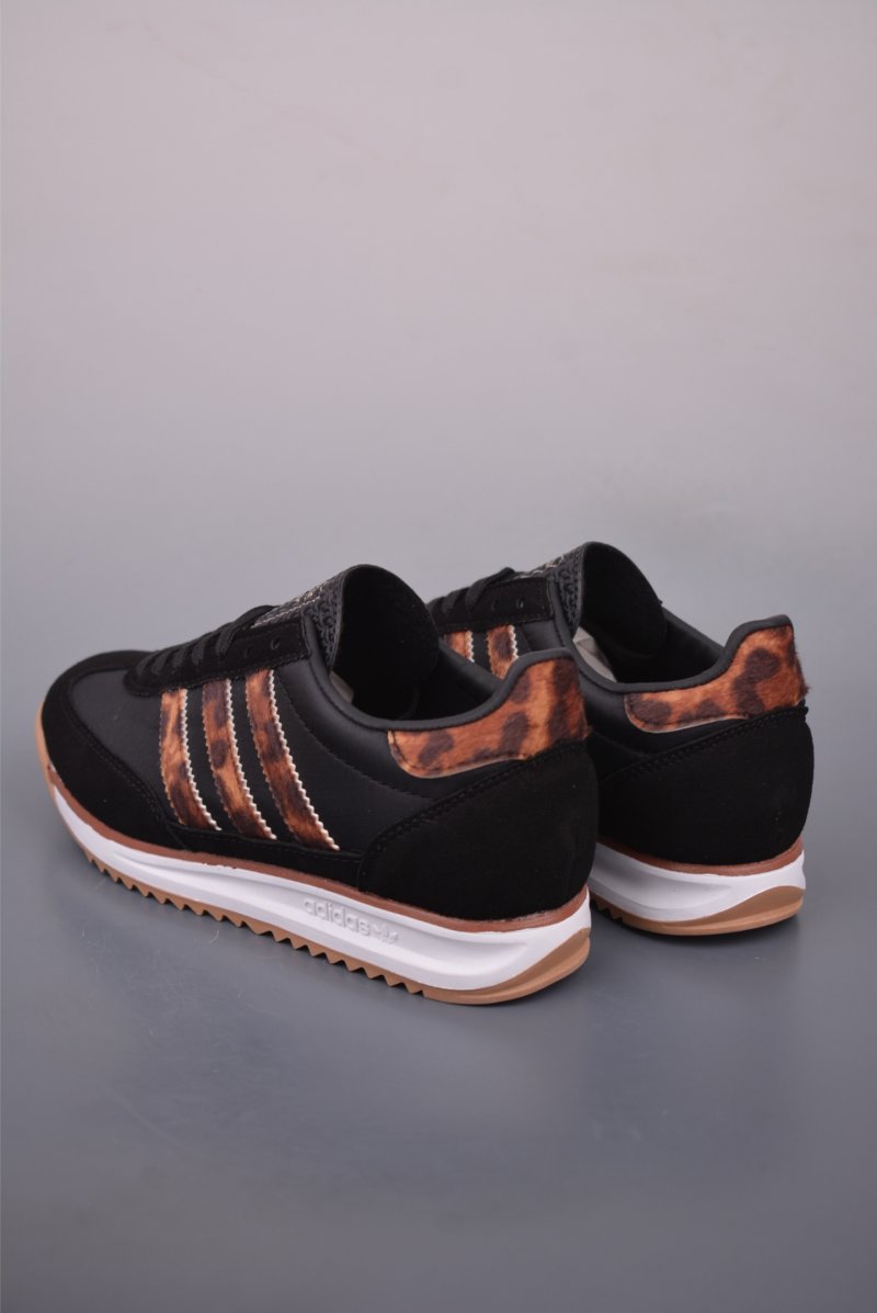 Adidas SL 72 RS view