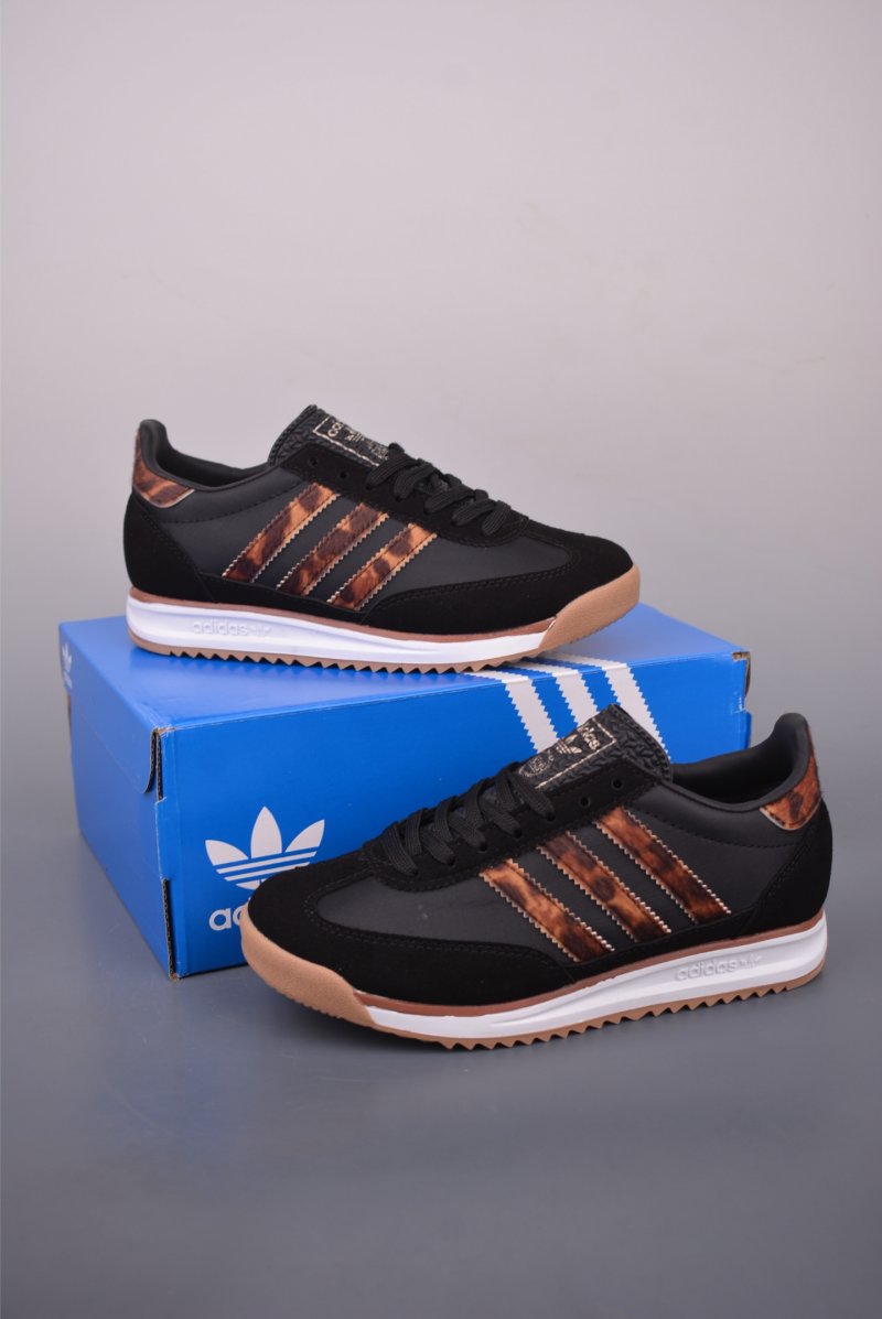 Adidas SL 72 RS view