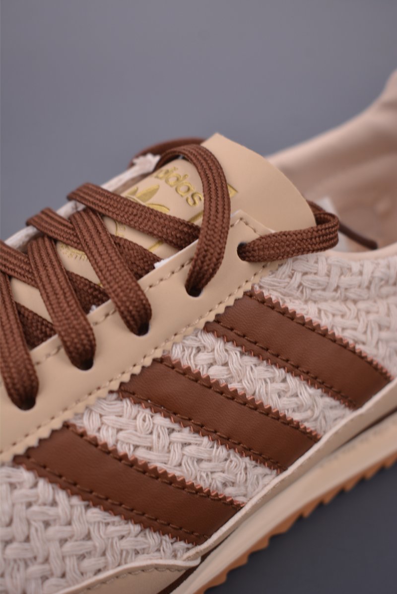 Adidas SL 72 RS view