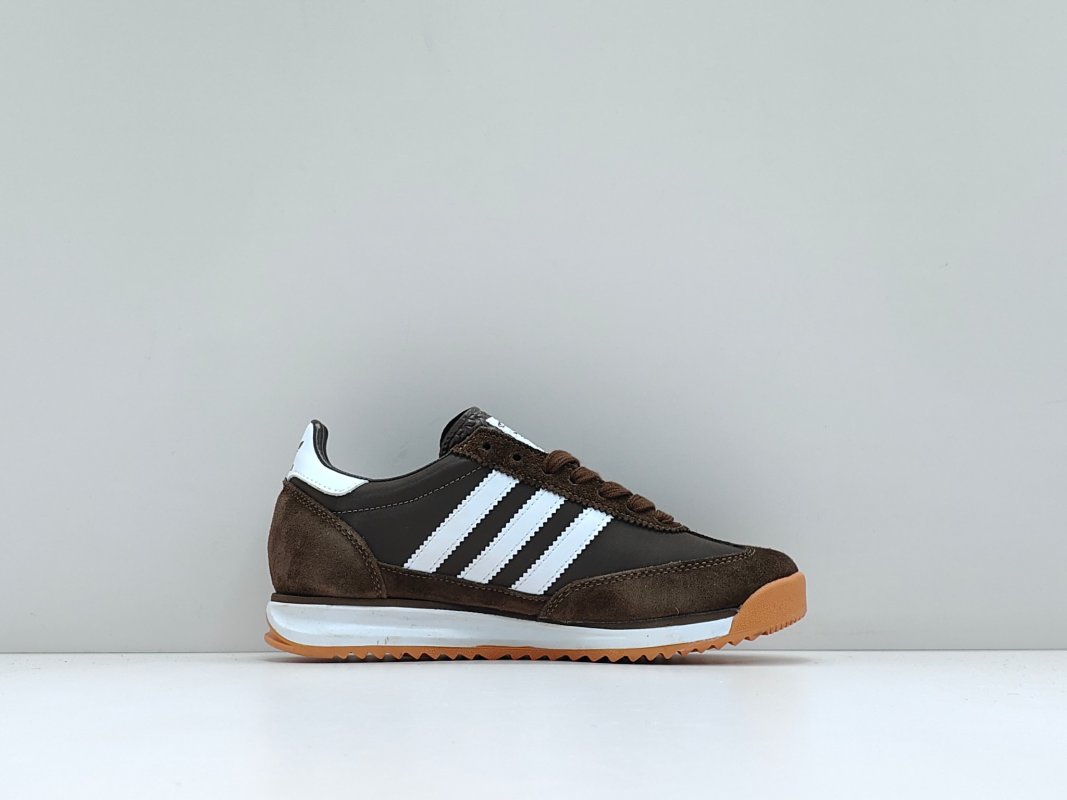 Adidas SL 72 RTN RS view