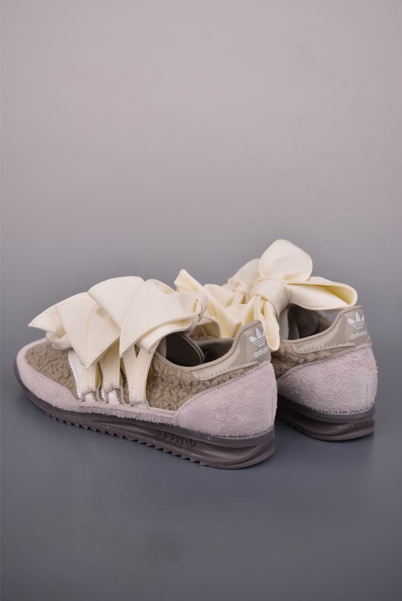 Adidas Caroline Hu x SL 72 OG view