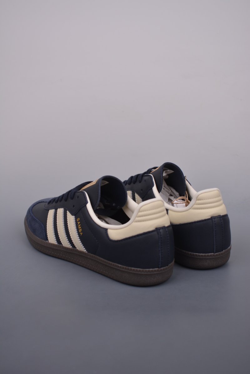 Adidas Samba OG 'Gold' view