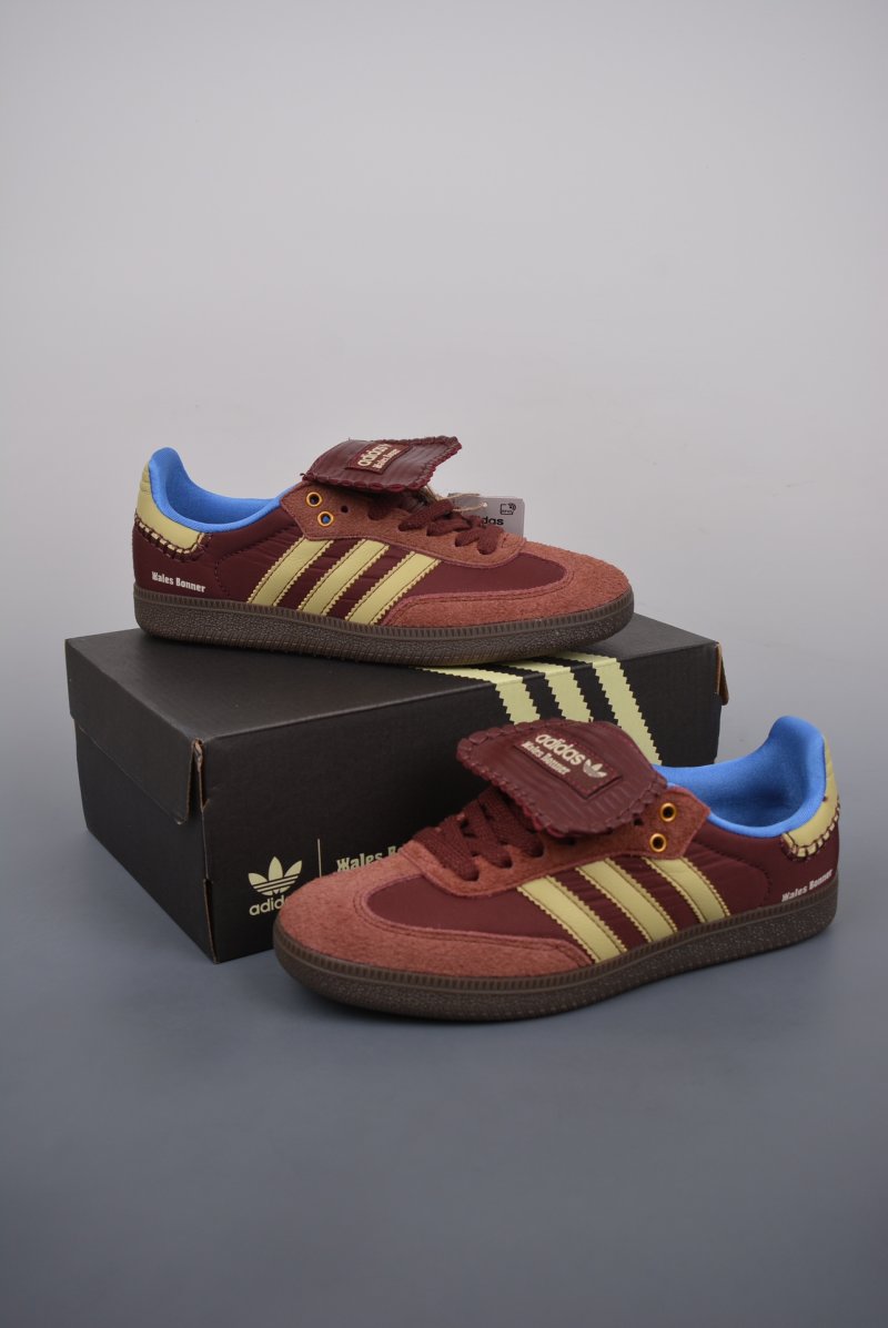 Adidas Samba OG 'Pink' view