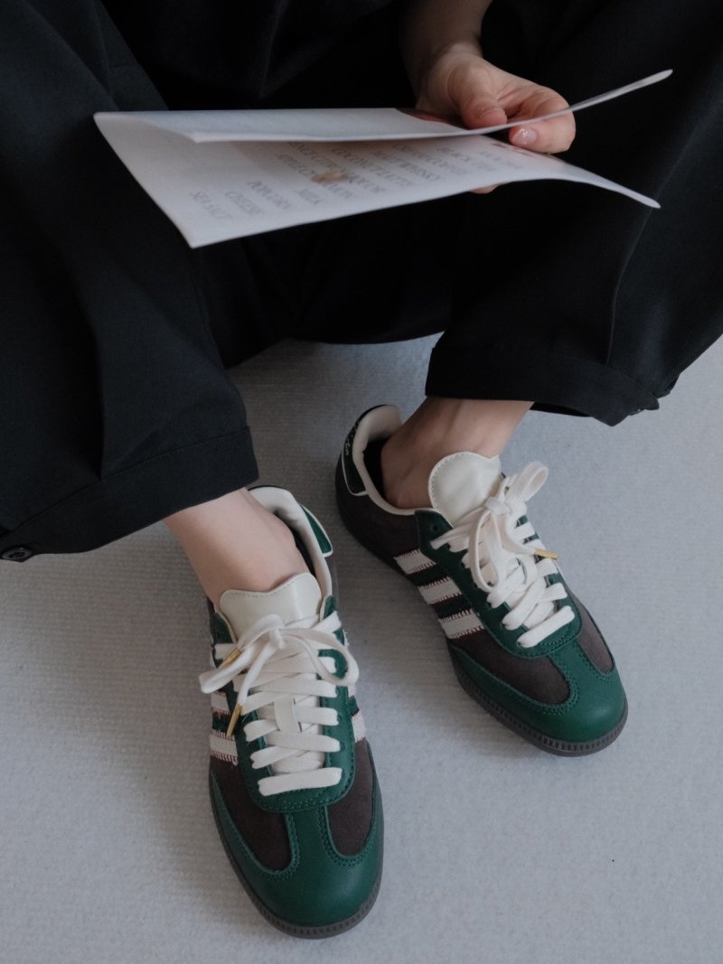 Adidas Samba OG Classic view