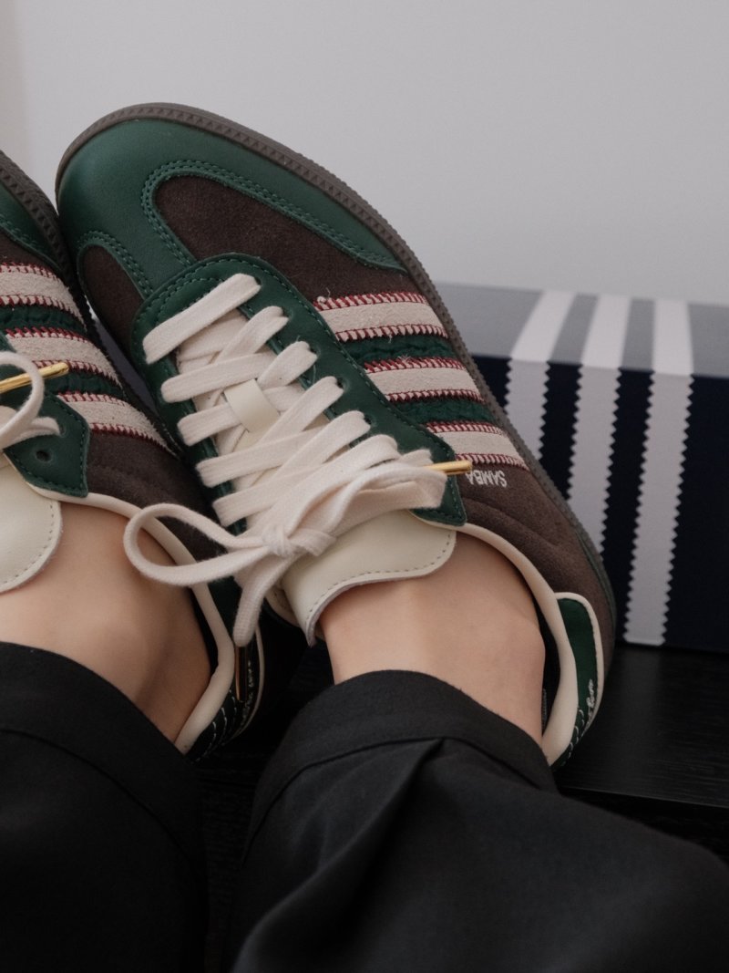 Adidas Samba OG Classic view