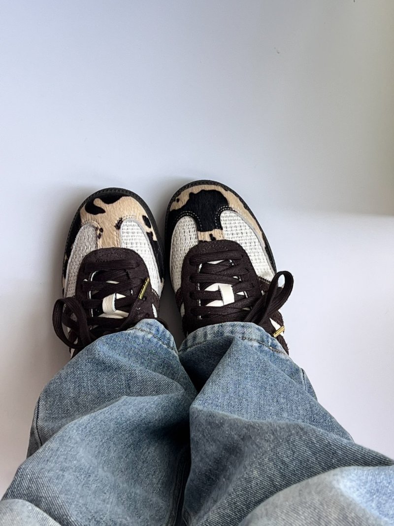 Adidas Samba OG Classic view