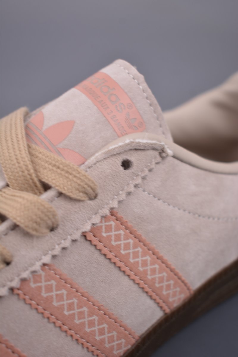 Adidas Bermuda view