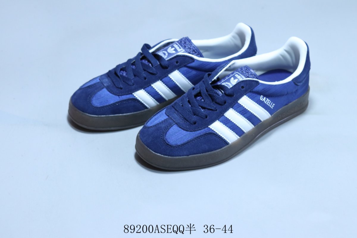 Adidas Gazelle 'Esquisite Gucci' view