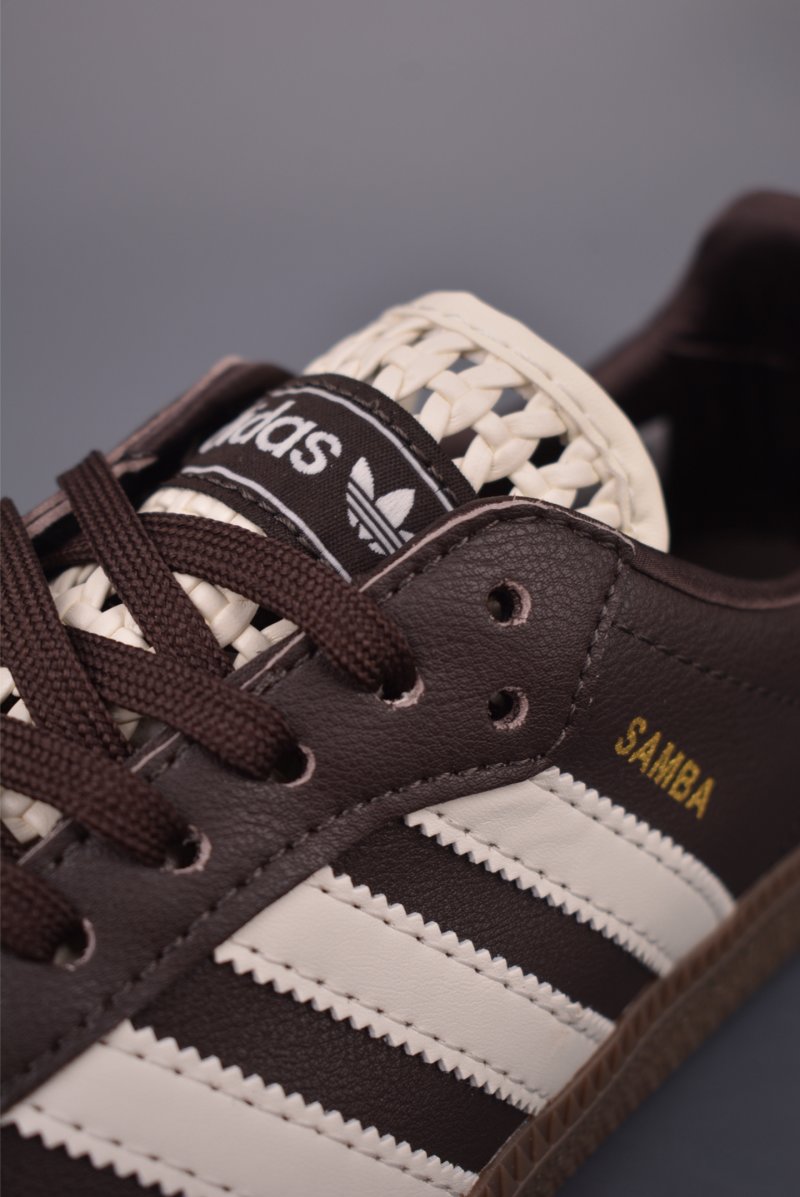 Adidas Samba view