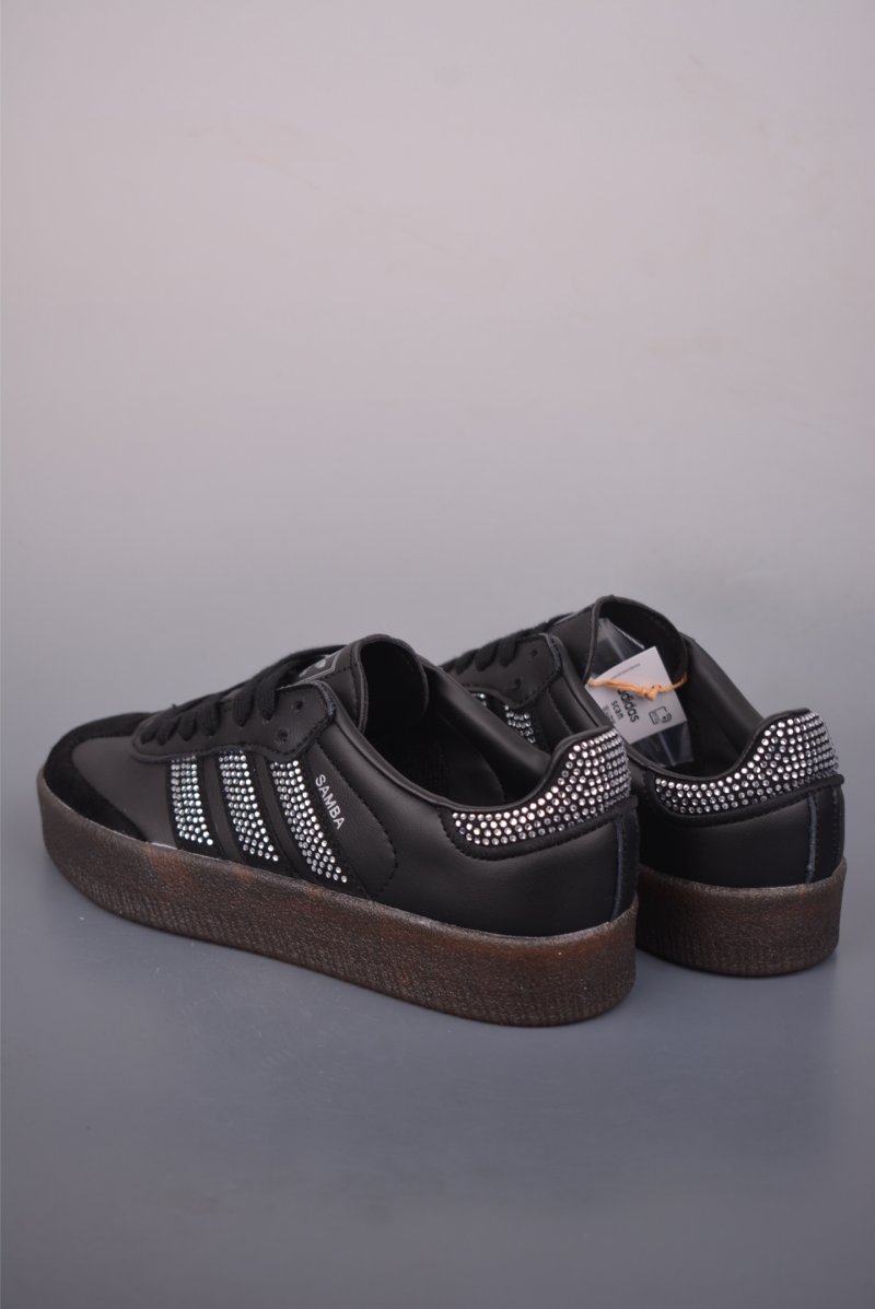 Adidas Samba view