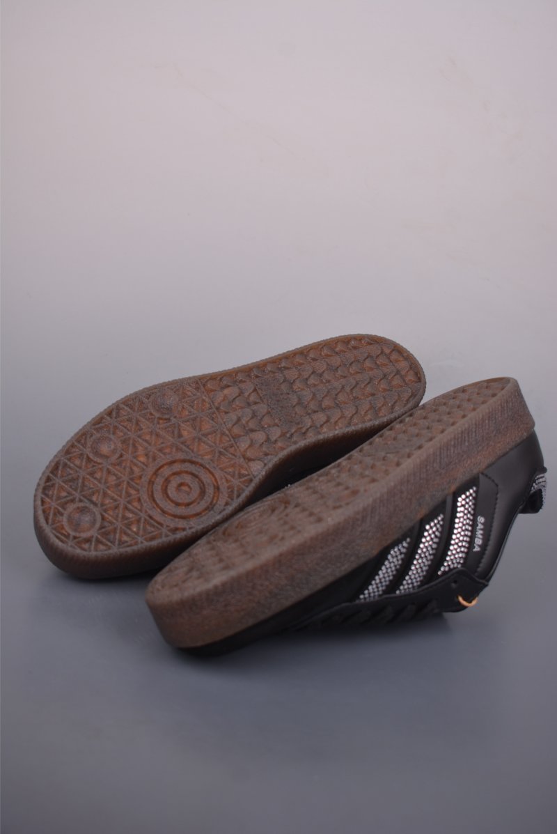 Adidas Samba view