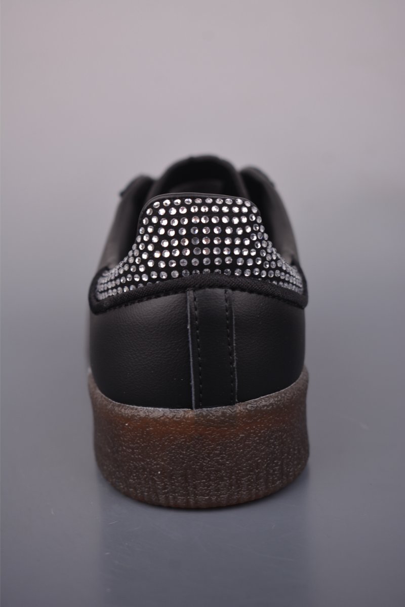 Adidas Samba view