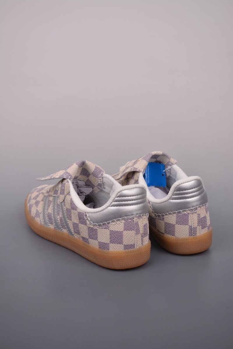 Adidas Samba view