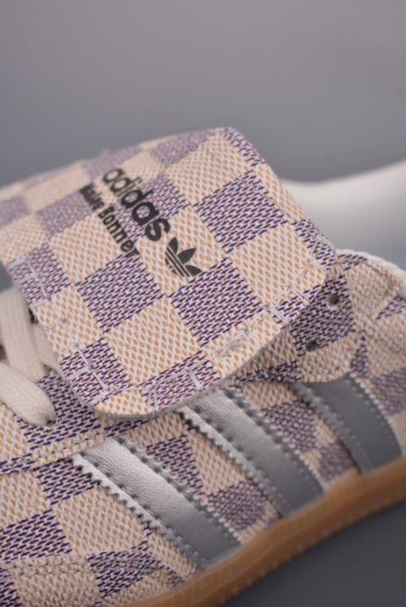 Adidas Samba view