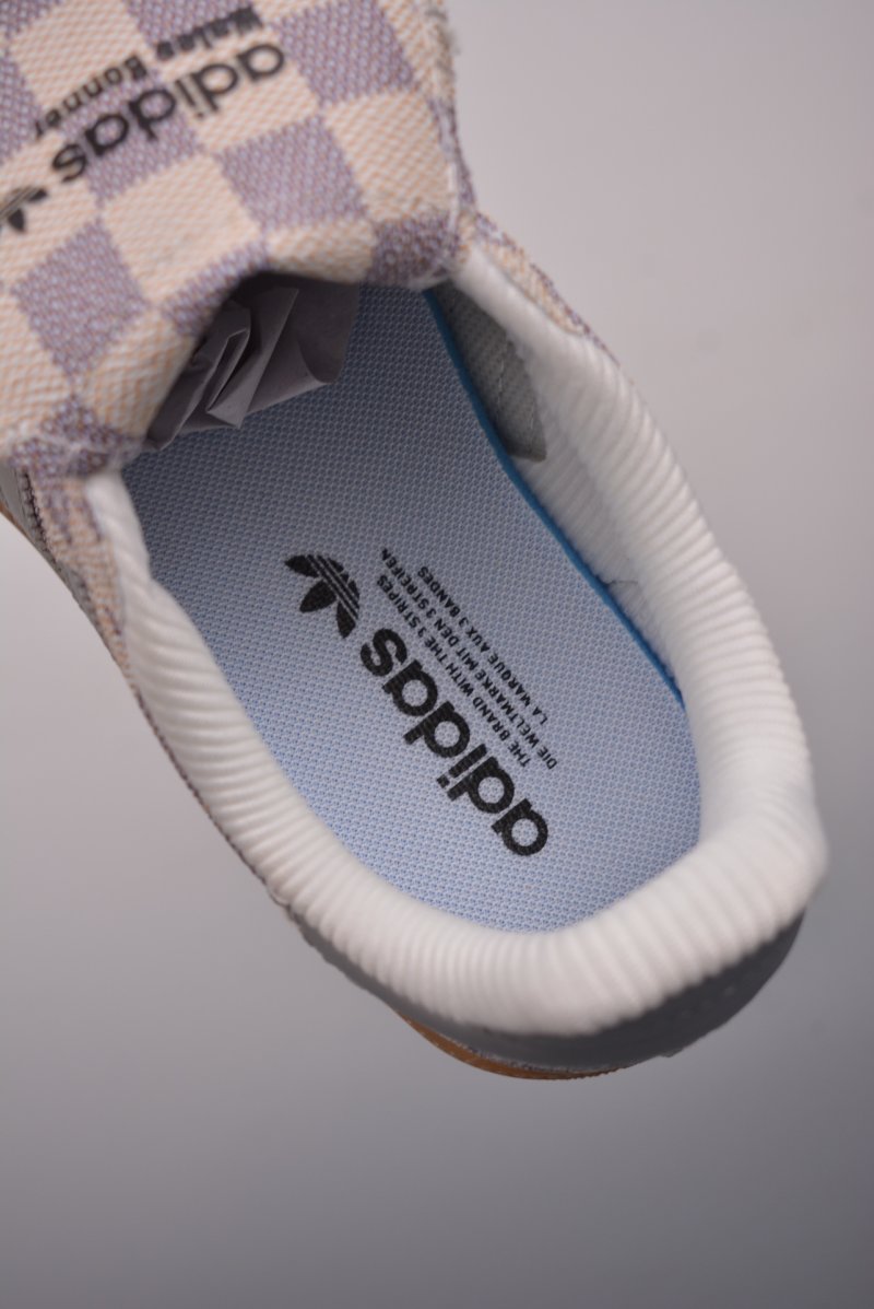 Adidas Samba view