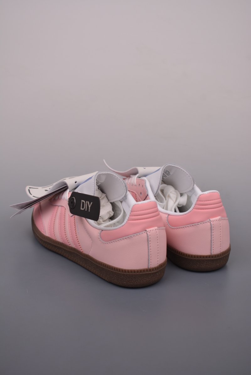 Adidas Samba OG 'Peach Princess' view